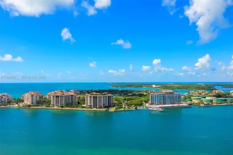 1000 S Pointe Drive Miami Beach FL 33139