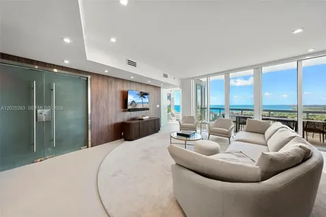1000 S Pointe Drive Miami Beach FL 33139