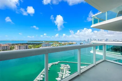 1000 S Pointe Drive Miami Beach FL 33139