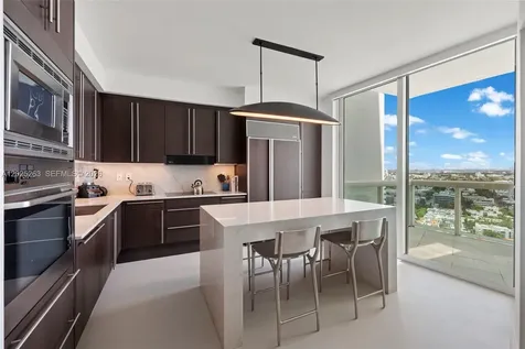 1000 S Pointe Drive Miami Beach FL 33139