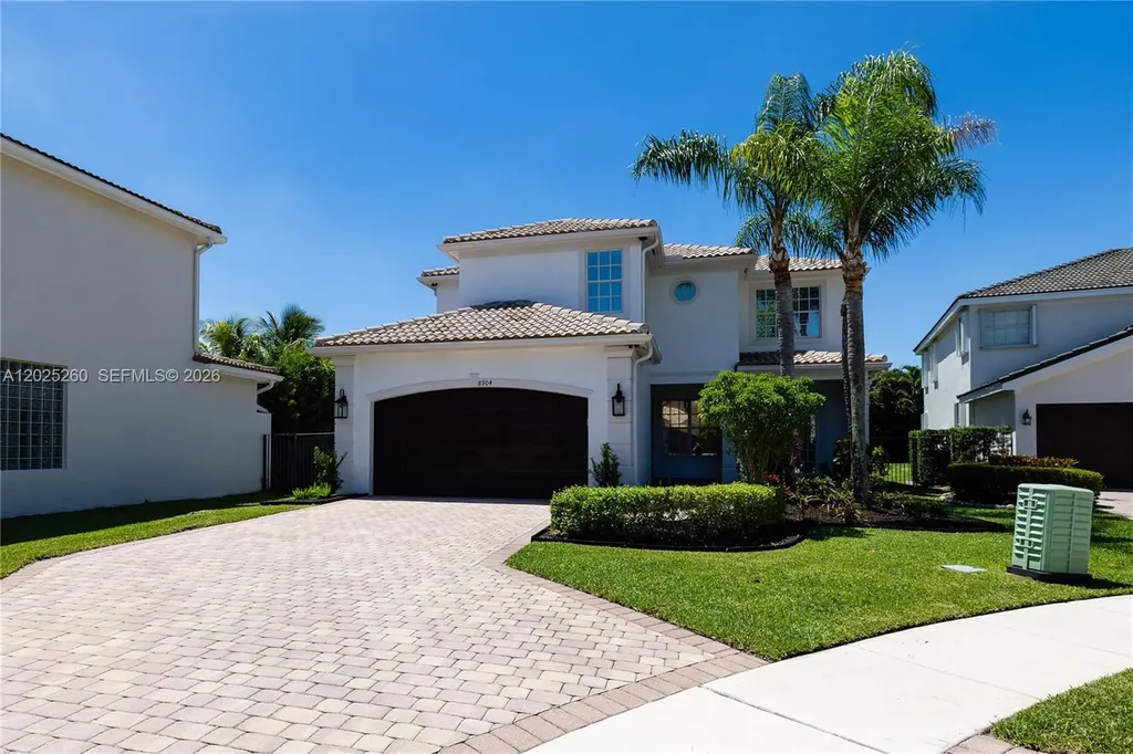 8904 Maple Hill Court Boynton Beach FL 33473