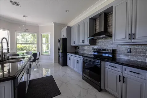 8904 Maple Hill Court Boynton Beach FL 33473