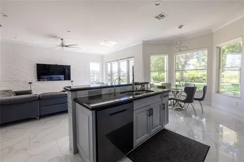 8904 Maple Hill Court Boynton Beach FL 33473