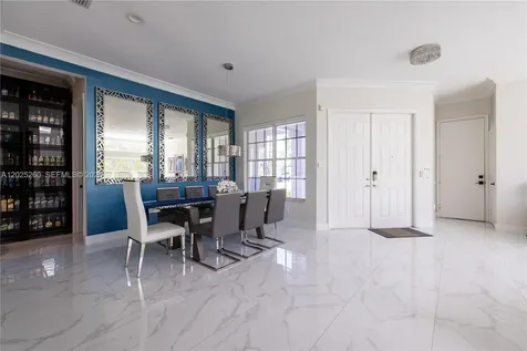 8904 Maple Hill Court Boynton Beach FL 33473