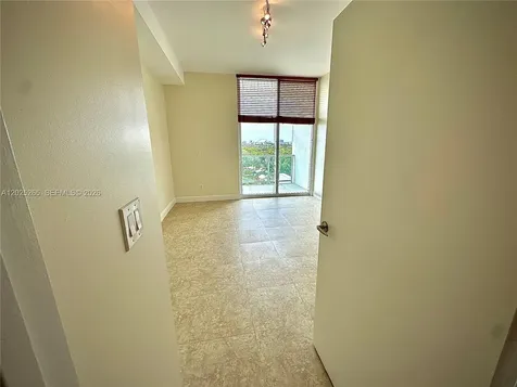 2525 SW 3rd Avenue Miami FL 33129