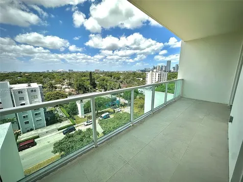 2525 SW 3rd Avenue Miami FL 33129