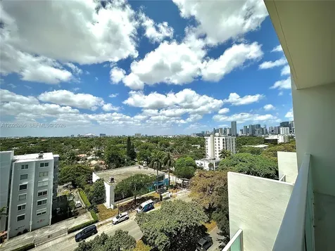 2525 SW 3rd Avenue Miami FL 33129