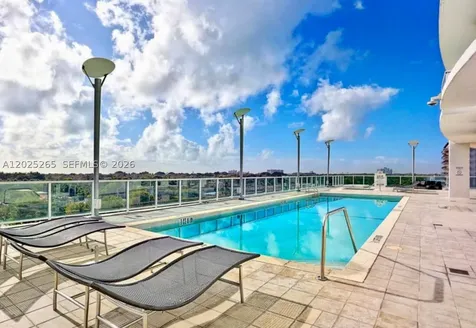 2525 SW 3rd Avenue Miami FL 33129