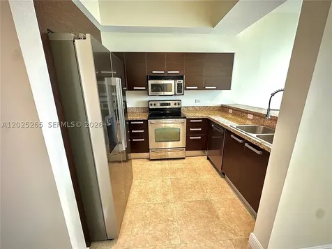 2525 SW 3rd Avenue Miami FL 33129