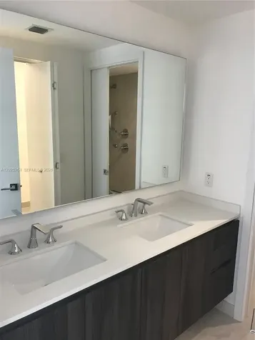 488 NE 18th Street Miami FL 33132