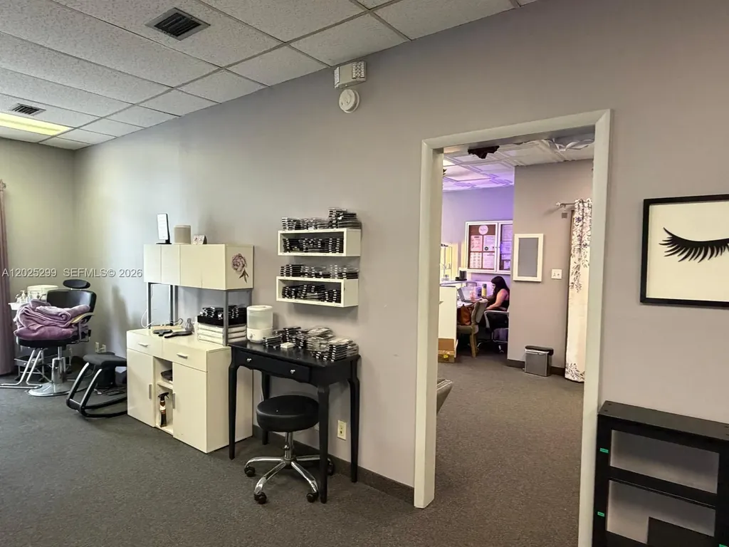 2700-2750 N 29th Avenue Hollywood FL 33020