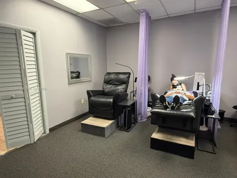 2700-2750 N 29th Avenue Hollywood FL 33020
