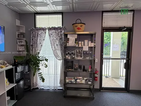 2700-2750 N 29th Avenue Hollywood FL 33020
