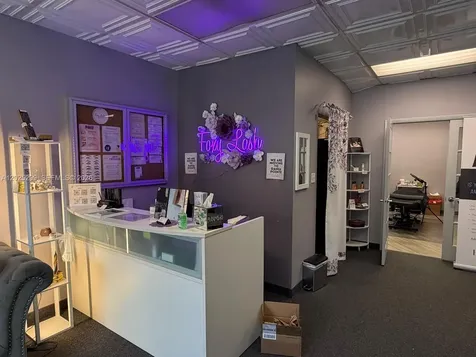 2700-2750 N 29th Avenue Hollywood FL 33020