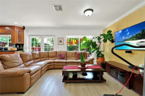 10006 SW 162nd Path Miami FL 33196