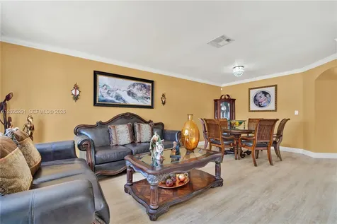 10006 SW 162nd Path Miami FL 33196