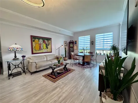 7355 SW 89th Street Miami FL 33156