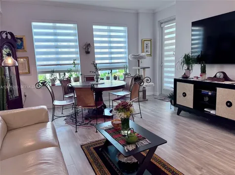 7355 SW 89th Street Miami FL 33156