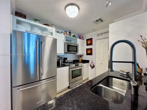 7355 SW 89th Street Miami FL 33156