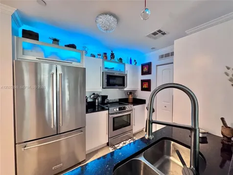 7355 SW 89th Street Miami FL 33156