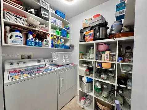 7355 SW 89th Street Miami FL 33156