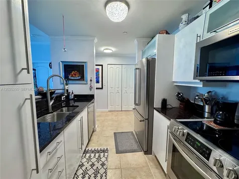 7355 SW 89th Street Miami FL 33156