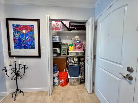 7355 SW 89th Street Miami FL 33156