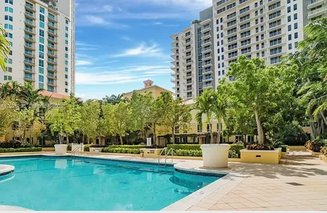 7355 SW 89th Street Miami FL 33156