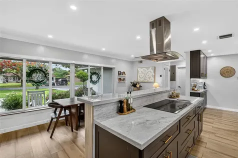 410 SW 55th Avenue Plantation FL 33317