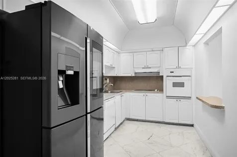 19380 Collins Avenue Sunny Isles Beach FL 33160