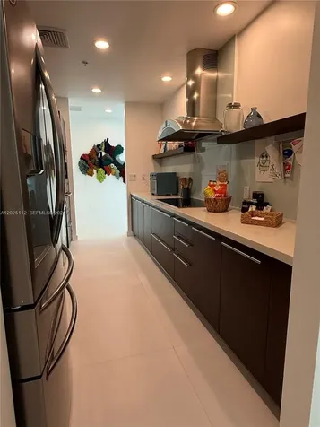 7928 East Drive North Bay Village FL 33141