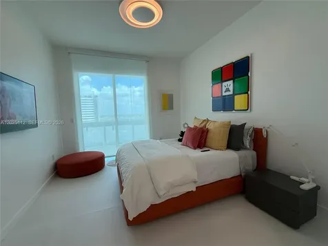 7928 East Drive North Bay Village FL 33141