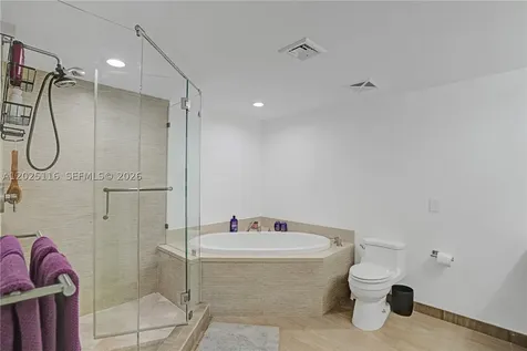 7930 East Drive North Bay Village FL 33141