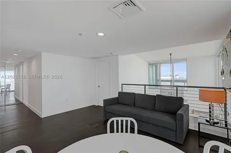 7930 East Drive North Bay Village FL 33141