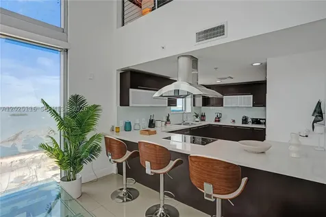 7930 East Drive North Bay Village FL 33141