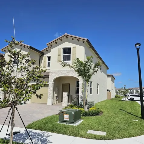 2899 SE 25th Terrace Homestead FL 33035
