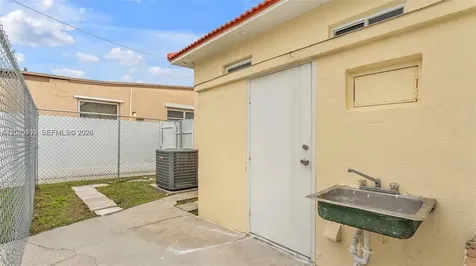 3375 SW 1st Street Miami FL 33135