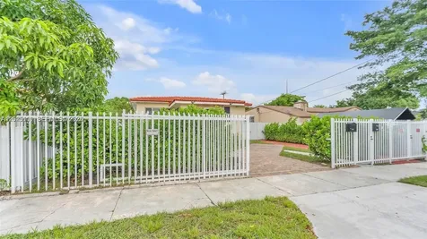3375 SW 1st Street Miami FL 33135