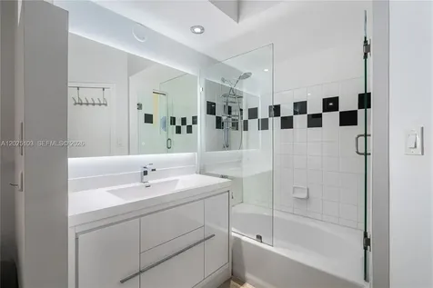 1330 West Avenue Miami Beach FL 33139