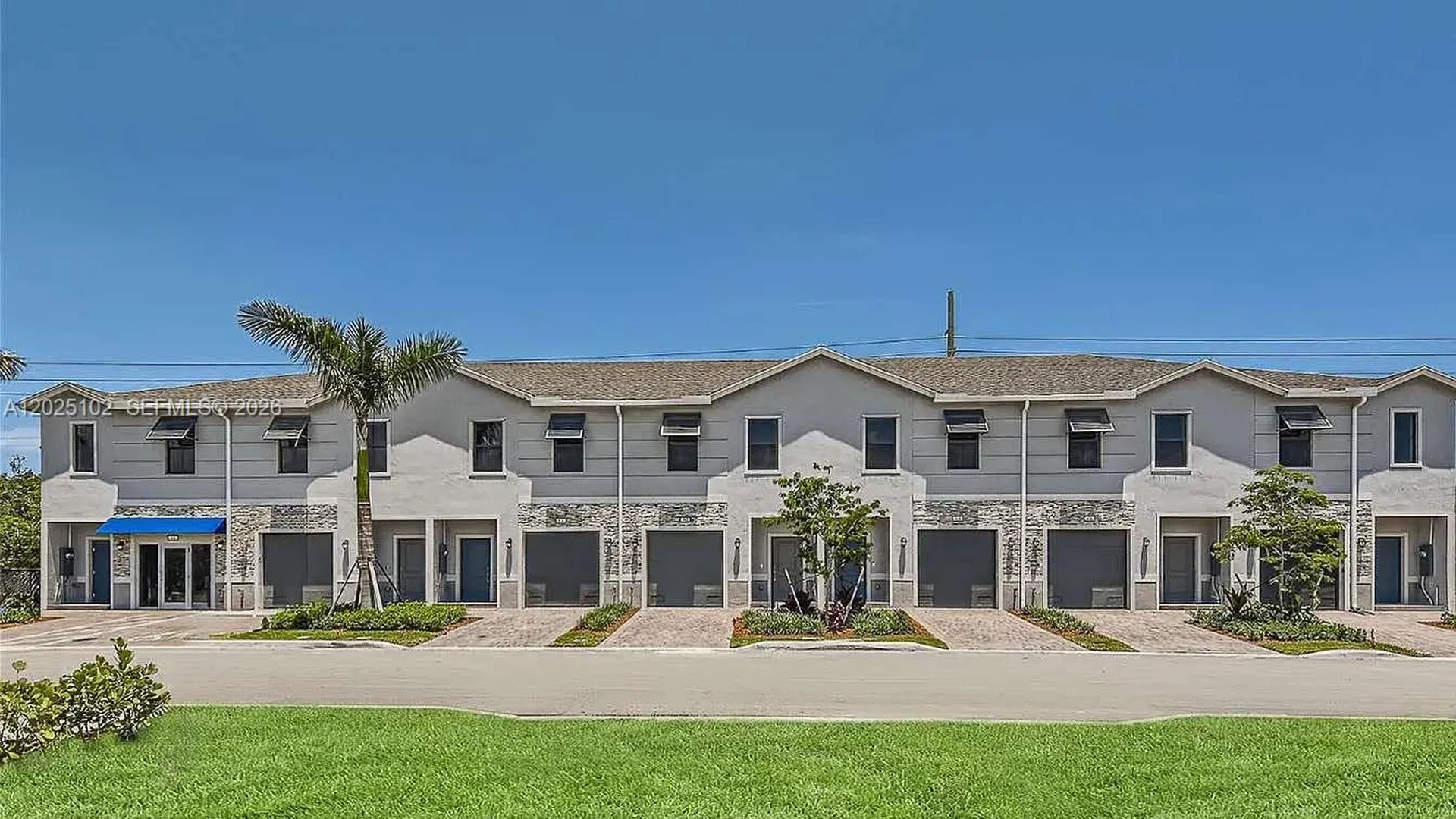 876 NW 3rd Way Pompano Beach FL 33060