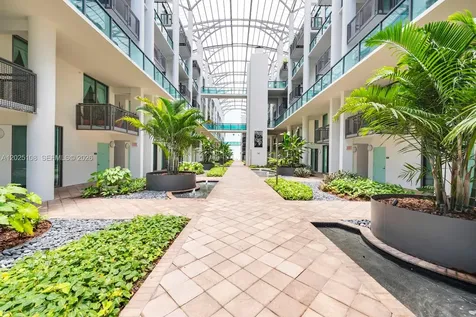 6000 Collins Avenue Miami Beach FL 33140