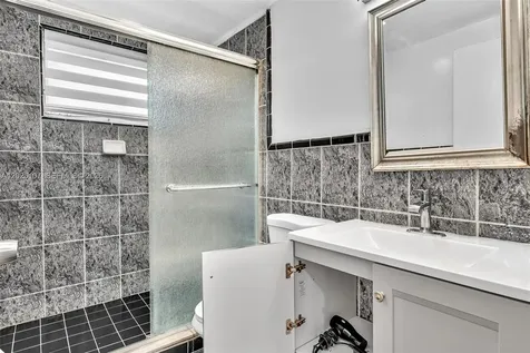 10002 E Bay Harbor Drive Bay Harbor Islands FL 33154