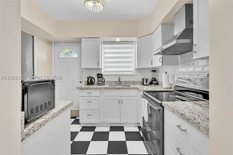 10002 E Bay Harbor Drive Bay Harbor Islands FL 33154