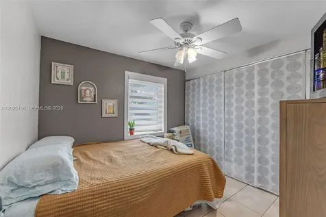 15042 SW 69th Street Miami FL 33193