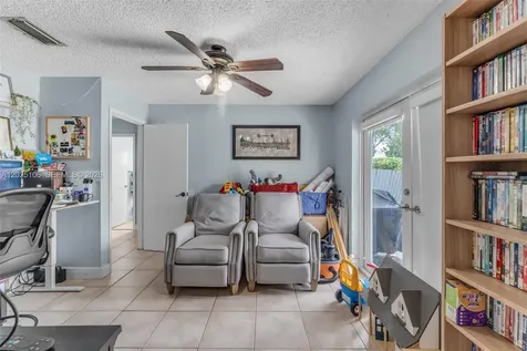 15042 SW 69th Street Miami FL 33193