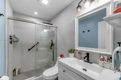 15042 SW 69th Street Miami FL 33193