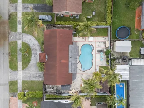 15042 SW 69th Street Miami FL 33193