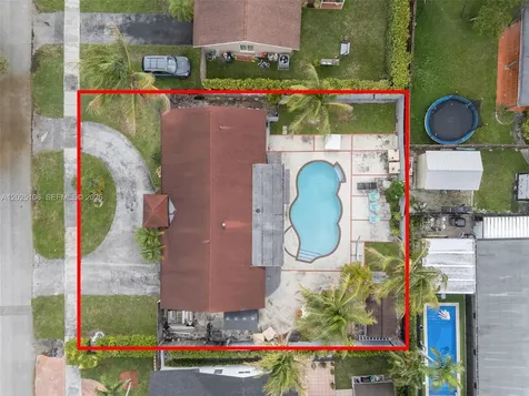 15042 SW 69th Street Miami FL 33193