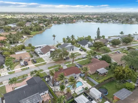 15042 SW 69th Street Miami FL 33193