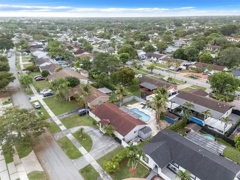 15042 SW 69th Street Miami FL 33193